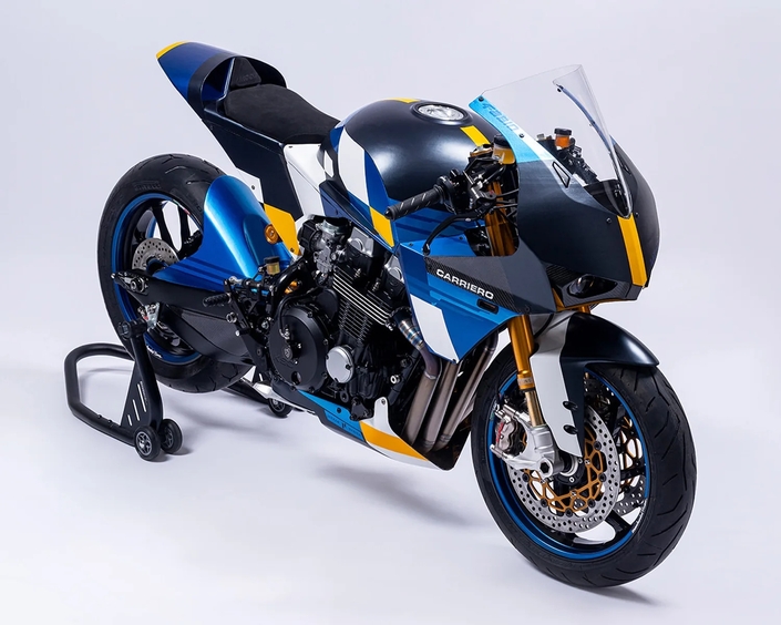 Quand une Honda CB750 de 1991 se prend pour une Superbike moderne