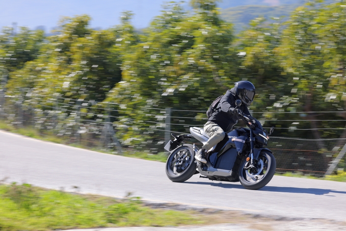 Que vaut la WN7, la première moto électrique de Honda ?