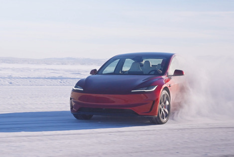 Tesla Model 3 Performance