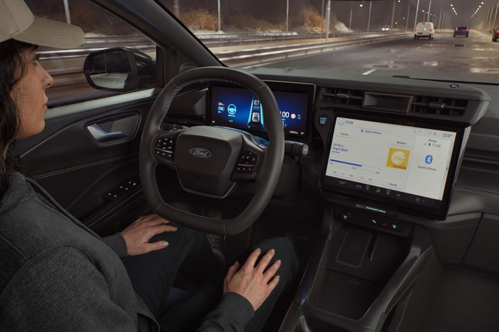 Désormais, il est possible de conduire son Puma sans les mains, mais en gardant les yeux sur la route.