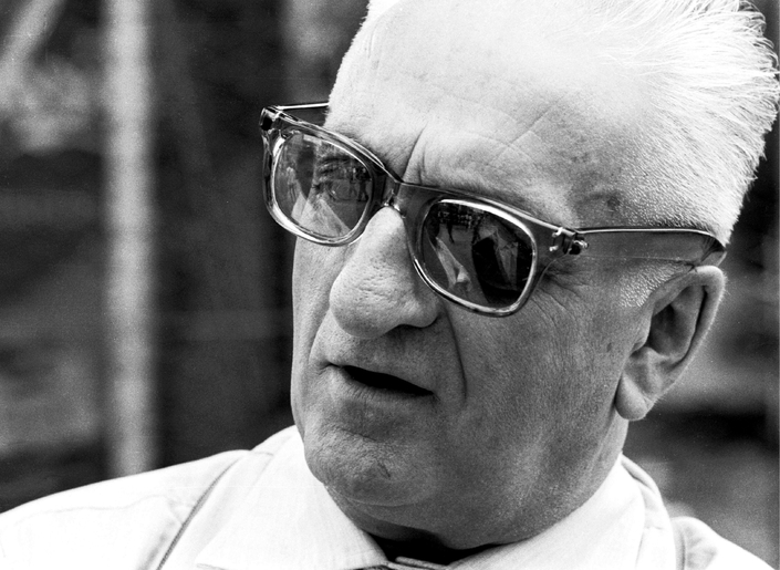 L'année 1961 sera très difficile pour Enzo Ferrari, entre la mort de von Trips et la révolution de palais qu'il subira.