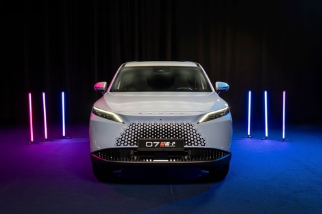 L’Omoda 7 est un crossover concurrent des Renault Austral et Peugeot 3008.