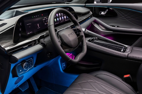 La présentation de l’Omoda 9 est valorisante. Les matériaux sont soignés à l’image des revêtements et de la sellerie cuir.