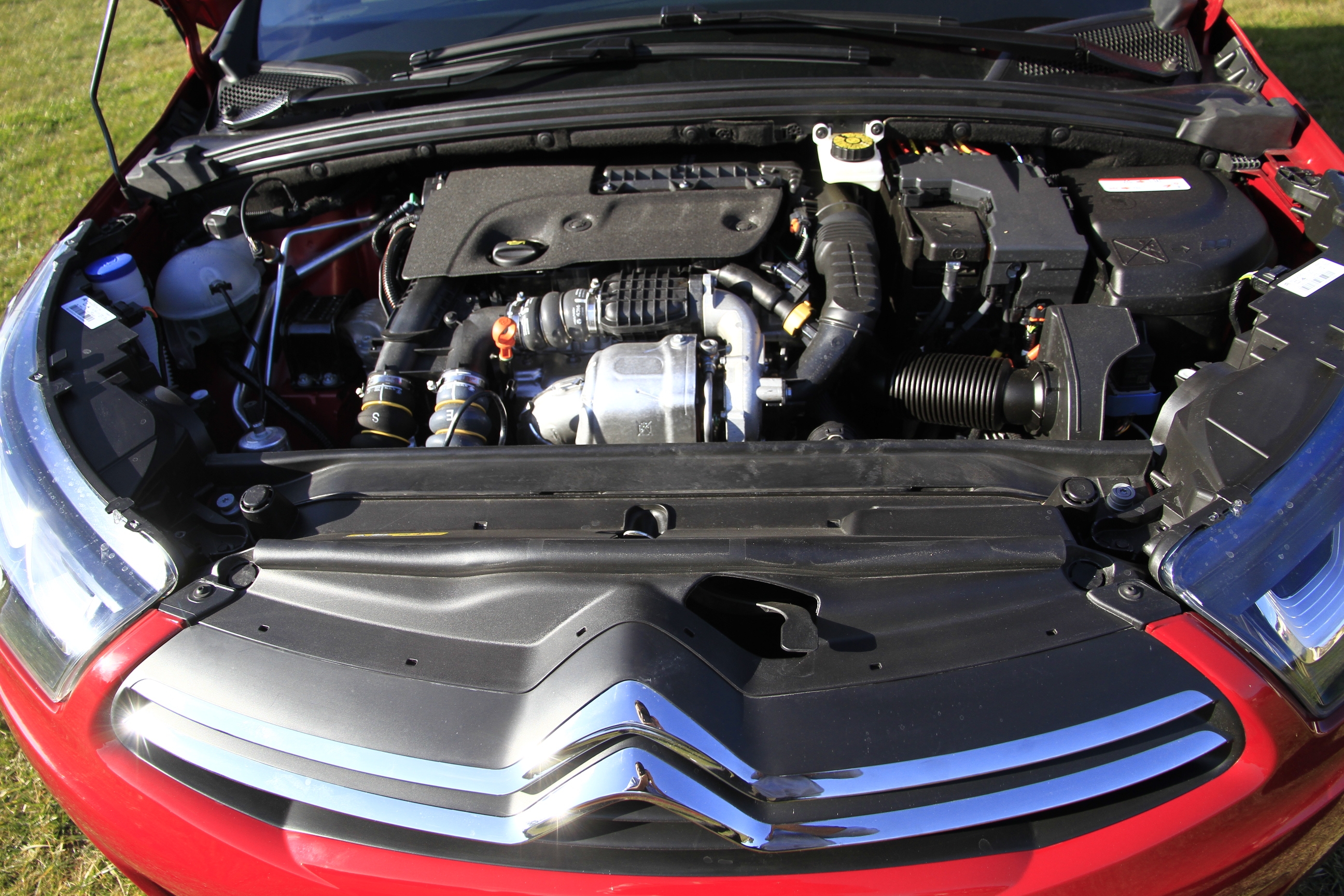 S0-Essai-video-Citroen-C4-restylee-l-app