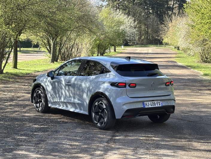 Renault Clio TCe 115 : le retour du thermique sans hybridation pour casser les prix