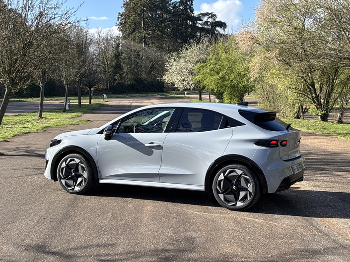 Renault Clio TCe 115 : le retour du thermique sans hybridation pour casser les prix