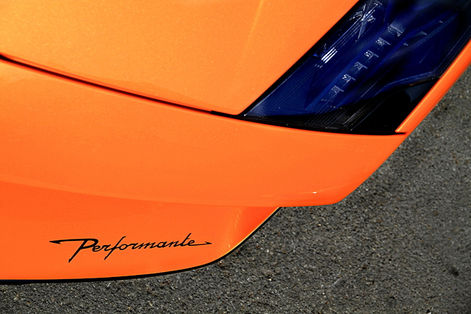 Les Virées Caradisiac - Lamborghini Gallardo LP570-4 Spyder Performante. Eloge de l'inutilité