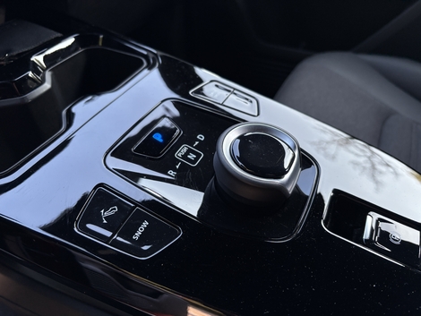 Le SUV est équipé d’une régénération à 3 niveaux.