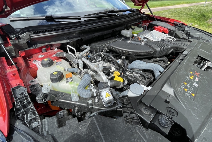 Une odeur d’essence émane de votre moteur ? Contactez votre agent Renault au plus vite.