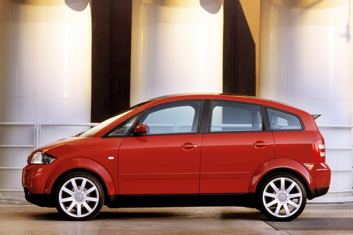 Très intéressante technologiquement, l’Audi A2 n’a pas trouvé son public à cause d’un design original et de tarifs élevés.