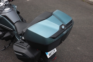 Quelle est la meilleure voyageuse chez BMW ? La R 1300 RT ou R 1300 GS Adventure ? 