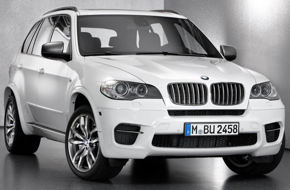 Match du Mondial Porsche Cayenne S Diesel ou BMW X5 M50d