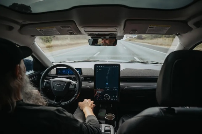 Même après 500 000 kilomètres, la batterie de sa Ford Mustang Mach-E affiche une santé de fer