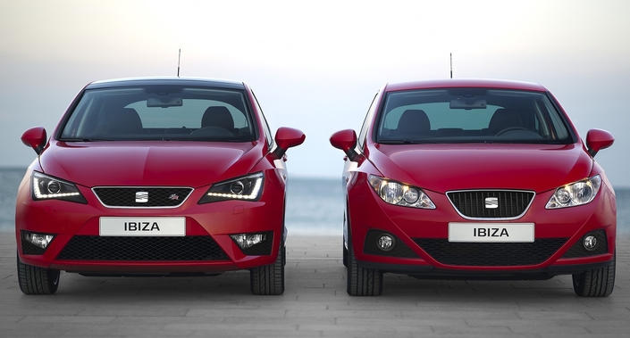 En 2012, la Seat Ibiza FR bénéficie d'un léger restylage, qui apporte des projecteurs à éclairage de jour.