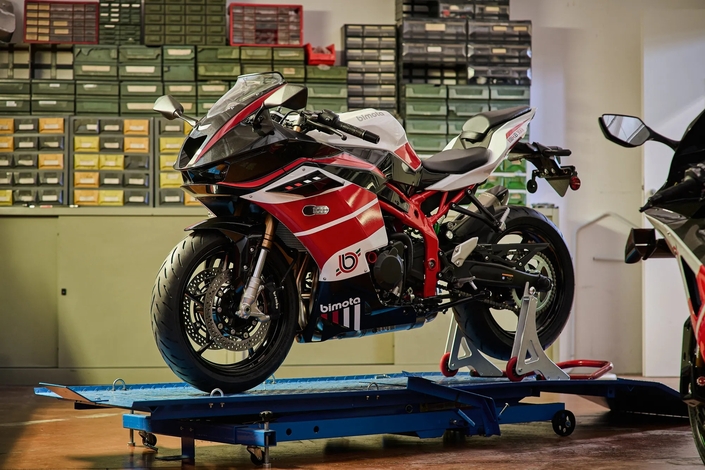 Bimota rend la Kawasaki ZX-4RR encore plus sportive !