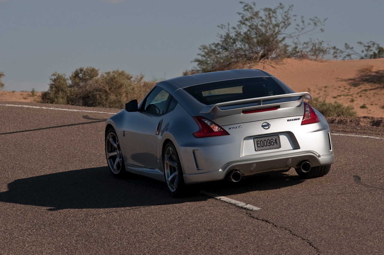New York 2009 : Nissan 370Z par Nismo (35 photos HD)