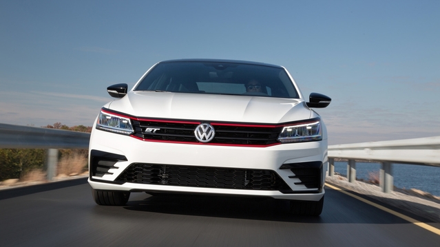 Salon de Los Angeles 2016 : Volkswagen dévoile un concept de Passat GT de 280 ch