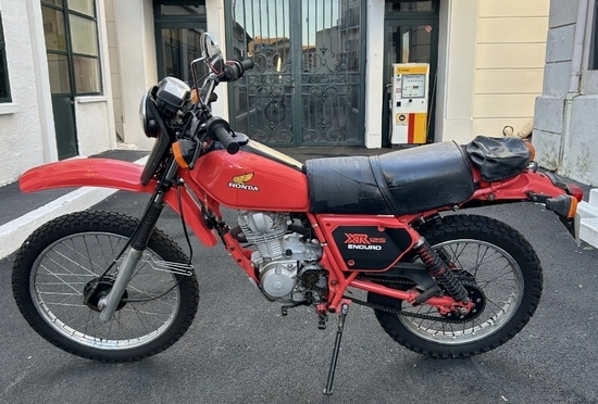Honda XR 125 cm3 1980 (lot n° 17)