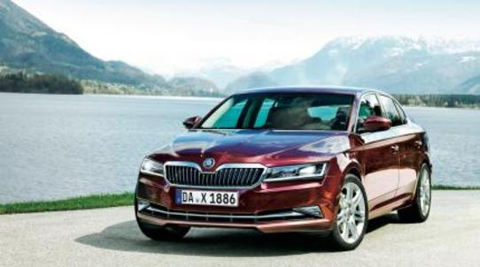 Future Skoda Superb : comme ça ?