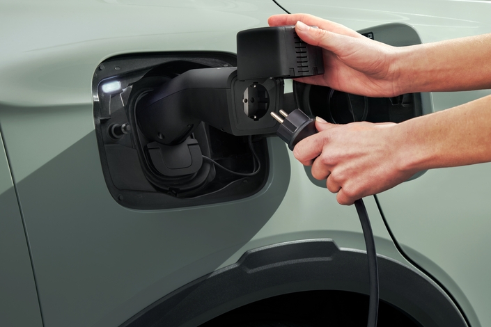 Skoda dote les Elroq et Enyaq d'une nouvelle batterie LFP et d'un système multimédia revu pour relancer ses ventes