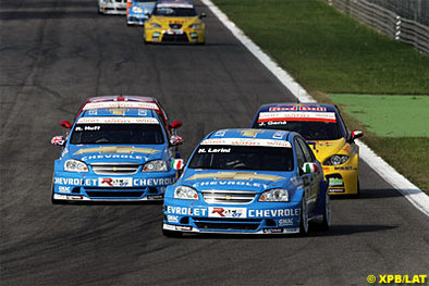 WTCC: Chevrolet salue l'artiste !