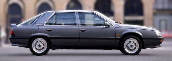 C'est dans une Renault 25 haut de gamme que Pierre Bérégovoy, ex-Premier ministre redevenu député-maire, avait l'habitude d'effectuer ses déplacements officiels - Crédit Renault