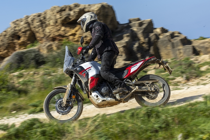 La Yamaha Ténéré 700 World Raid 2026 est une invitation au voyage à ne surtout  pas manquer