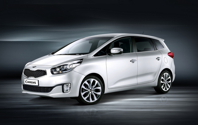 Toutes les nouveautés du Mondial 2012 - Kia Carens : renouveau