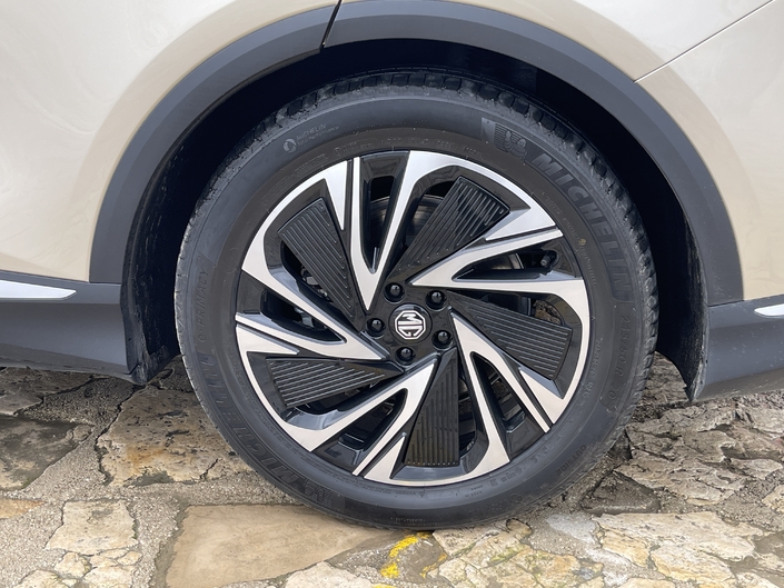 Le nouveau MGS6 est-il un vrai bon SUV électrique ou un simple prix d’appel ?