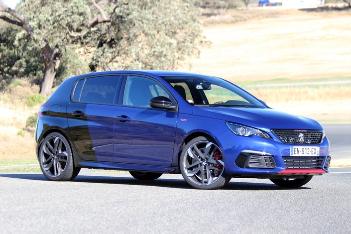 Essai vidéo - Peugeot 308 GTi restylée (2017) : stagner, c’est régresser ?