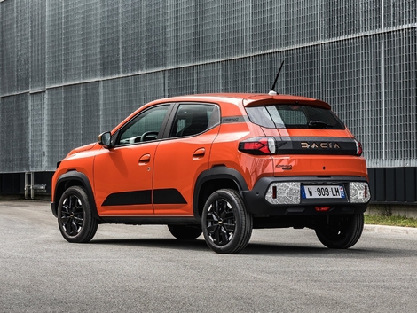 Et en phase 3, un 3/4 arrière bien modernisé.