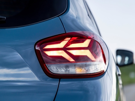 Les feux arrière avant mars 2024 (phase 2).