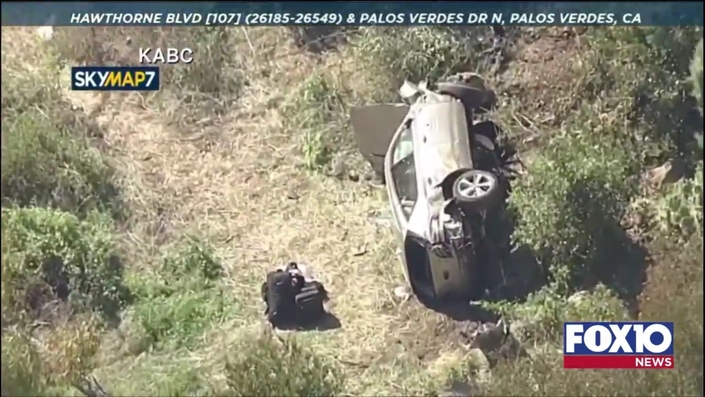 Tiger Woods a mis son Range Rover sur le flanc et un Genesis dans le décor