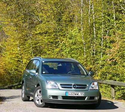 Essai - Opel Vectra break : géant !  