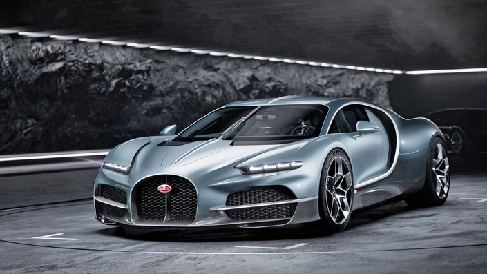 Grâce à l’aide du constructeur Croate Rimac, actionnaire à 55 % de l’entité Bugatti-Rimac, la Bugatti Tourbillon inaugure une nouvelle motorisation hybride. Affichant 1 800 ch, cette motorisation hybride permet à la Tourbillon de passer de 0 à 100 km/h en deux secondes et d’atteindre la vitesse maximale sur circuit de 445 km/h. © Bugatti