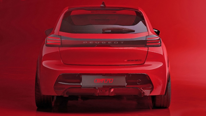 La Peugeot 205 GTi a tant fait pour l’image de la marque de Sochaux que Peugeot ne pouvait pas passer à côté de ces trois lettres mythiques et s’est décidée à créer une E-208 GTi. © Peugeot