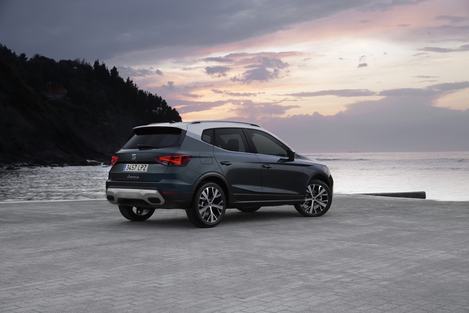Seat Arona (2021) La concurrence, le bilan global, tous les tarifs