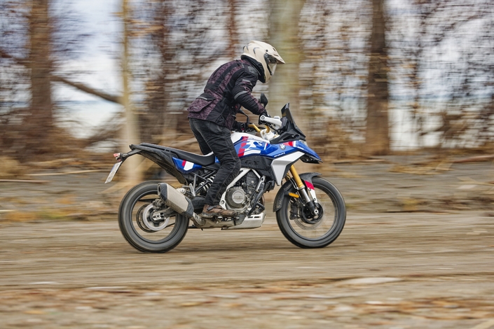 La BMW F450 GS Trophy est-elle la GS idéale pour tous les motards ?