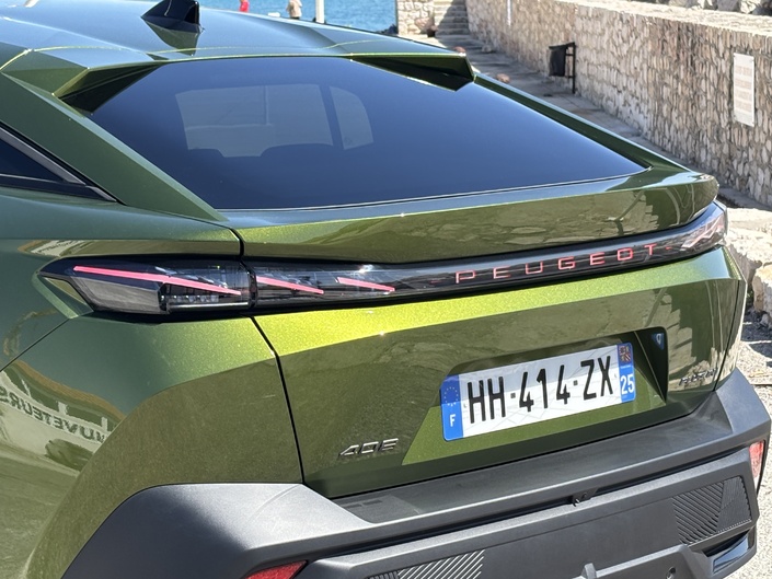 Pour la Peugeot 408 restylée, c'est maintenant ou jamais