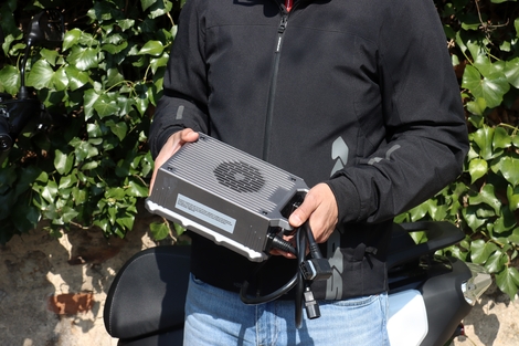 Zero Motorcycles LS1 : un nouveau scooter urbain accessible et efficace malgré les contraintes habituelles