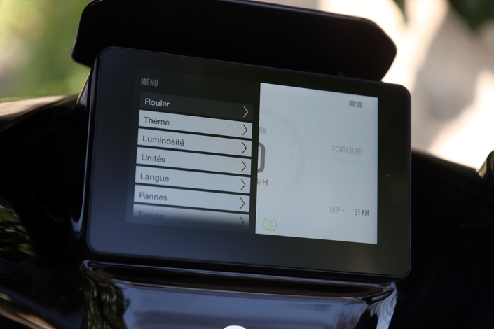 Zero Motorcycles LS1 : un nouveau scooter urbain accessible et efficace malgré les contraintes habituelles