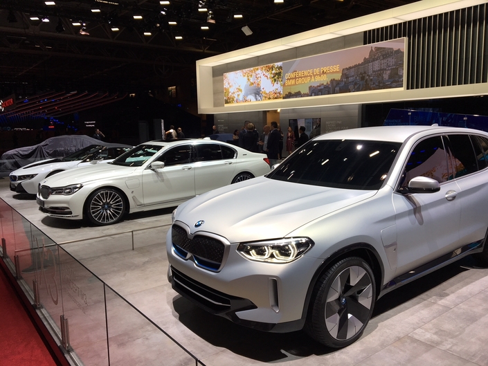 BMW : toutes les nouveautés présentes sur le stand en avant-première - Mondial de l'auto 2018 (live)