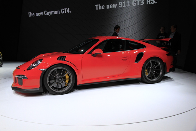 Porsche GT3 RS : 7'20'' sur le Ring - En direct du salon de Genève 2015