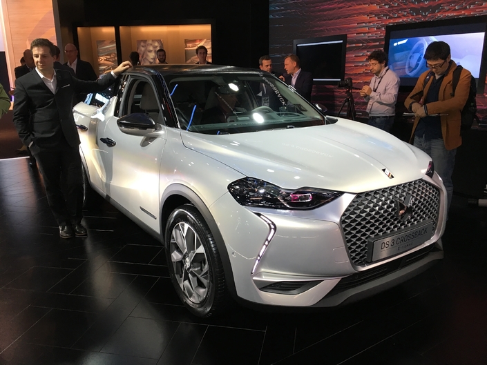 DS 3 Crossback e-Tense - électricité chic - En direct du Mondial de Paris