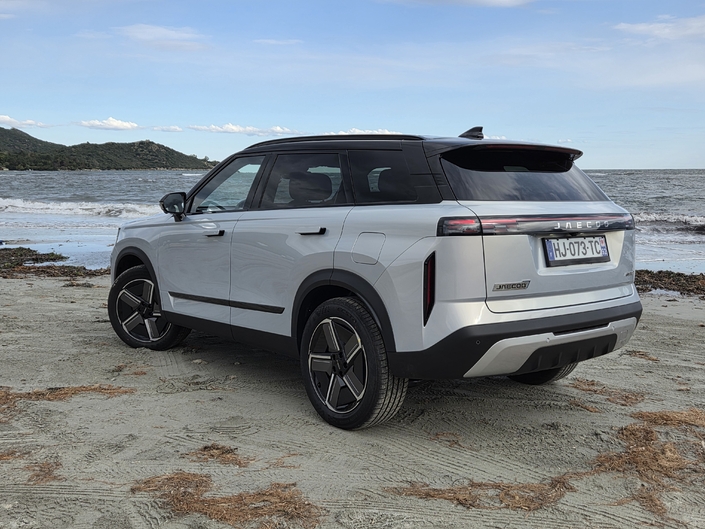 Le Jaecoo 7 passe au full hybrid. Pour le meilleur ?