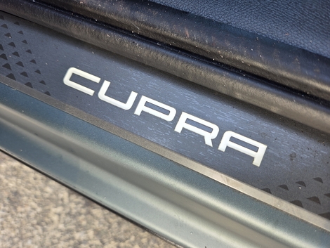 Cupra désignait initialement les versions sportives des Seat. Avant de devenir une marque à part entière en 2018.