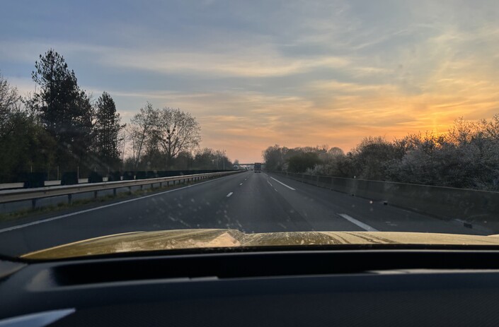 Le T-Roc est un bon compagnon sur les longs rubans d’autoroute.