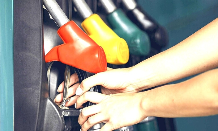 Le Japon défie la crise pétrolière : une technologie révolutionnaire transforme les vagues en énergie continue… et pourrait bien changer la donne