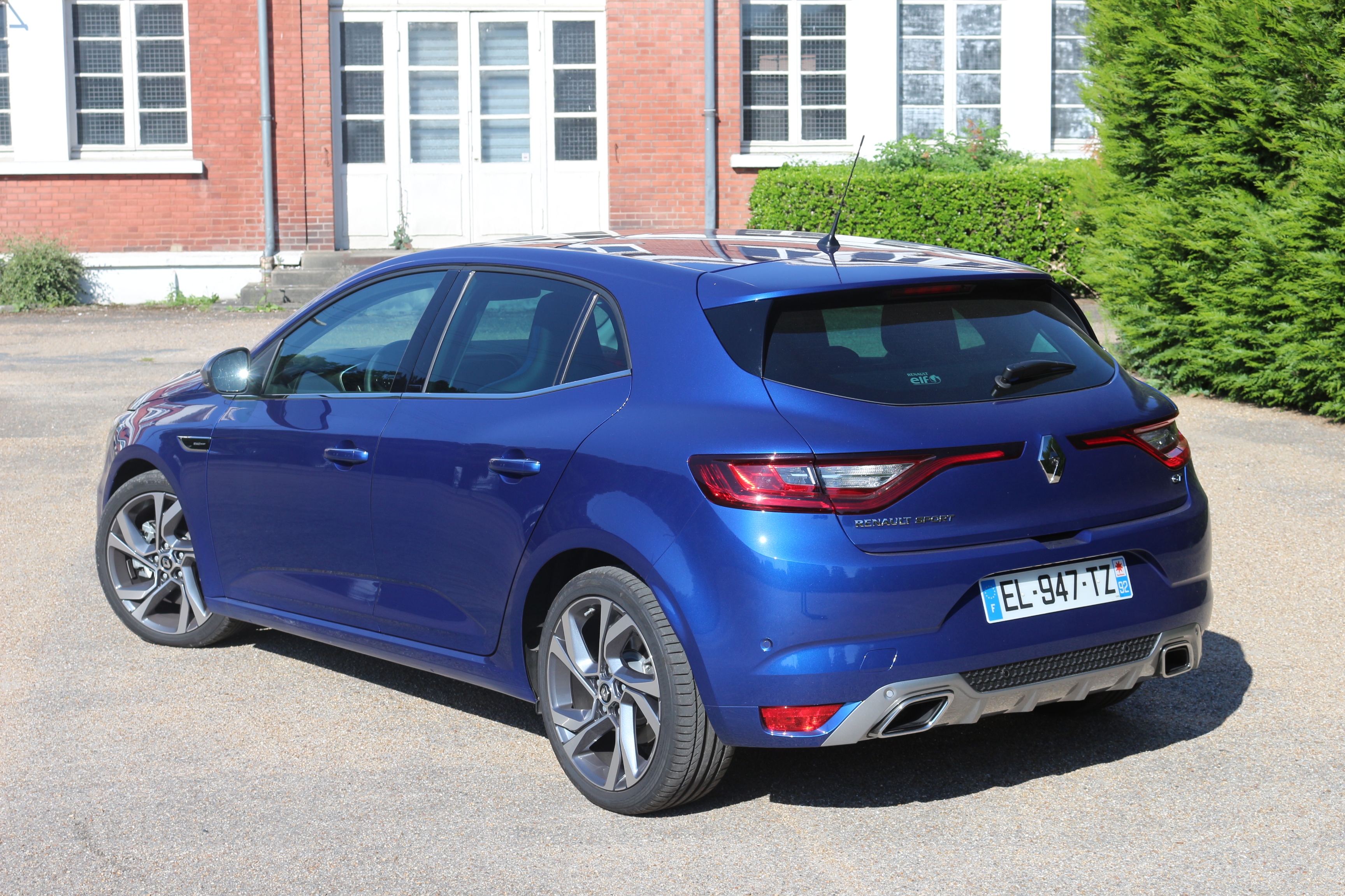 Essai Renault Mégane GT dCi 165 (2017) fort contrôle Essai Renault Mégane GT dCi 165 (2017) fort contrôle
