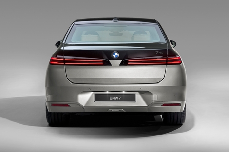 La BMW Série 7 s'offre le plus gros restyling de son histoire.